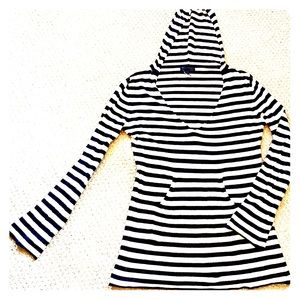Banana Republic Striped B&W Sweater Size M